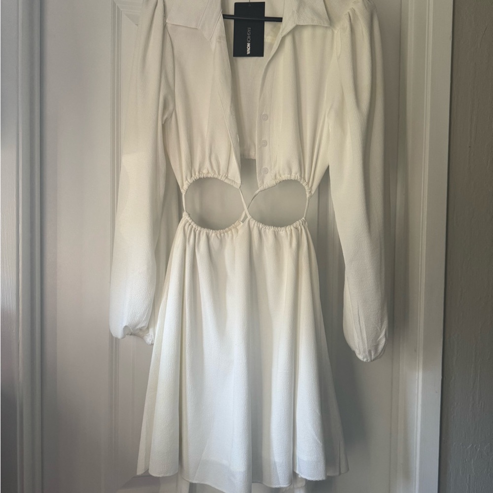 Elegant White Cut-Out Dress